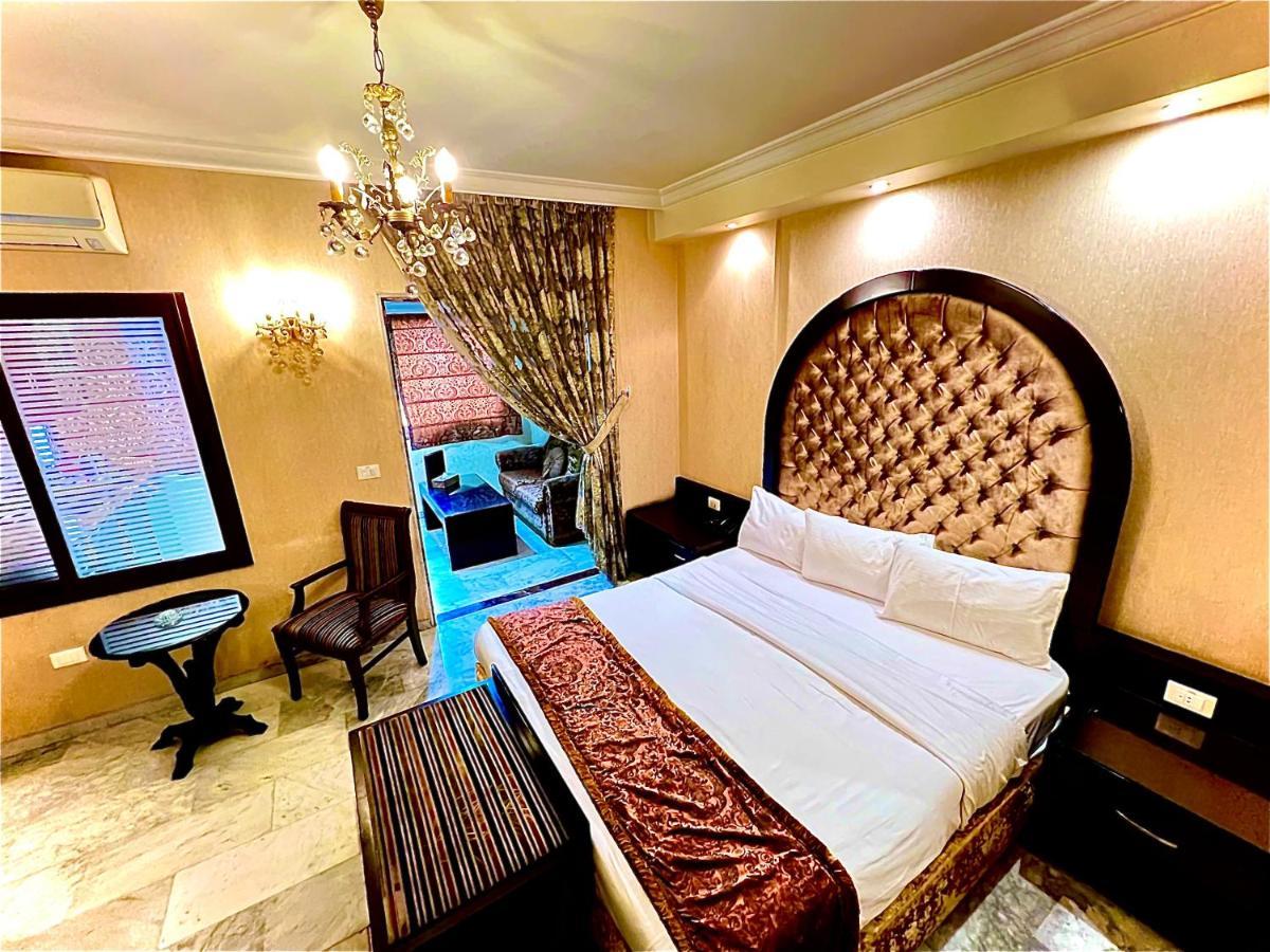 Queens Suite Hotel Beyrut Dış mekan fotoğraf