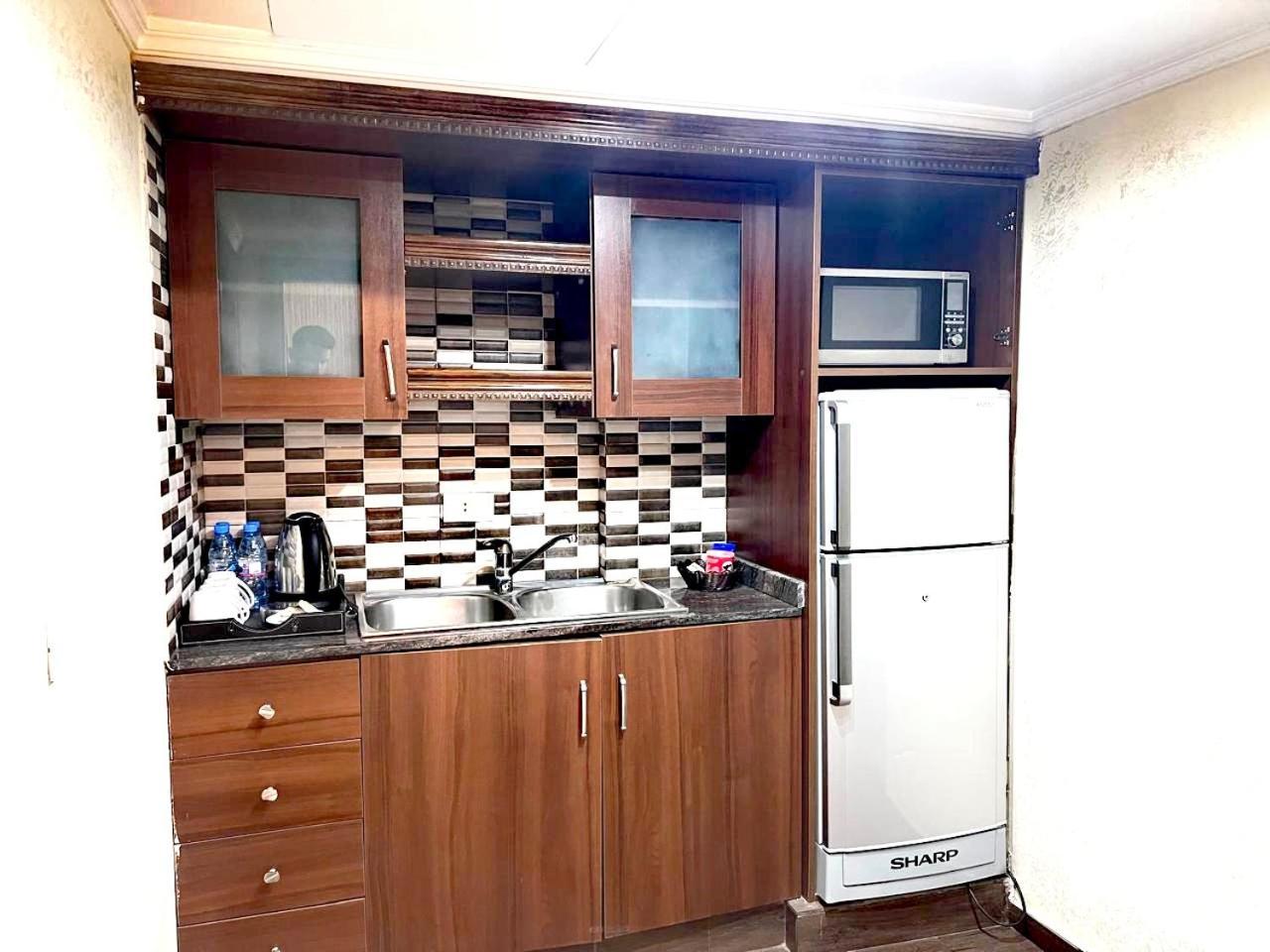 Queens Suite Hotel Beyrut Dış mekan fotoğraf