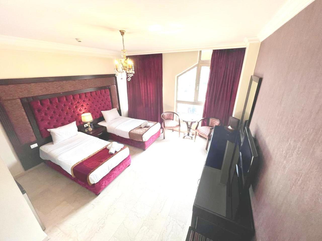 Queens Suite Hotel Beyrut Dış mekan fotoğraf