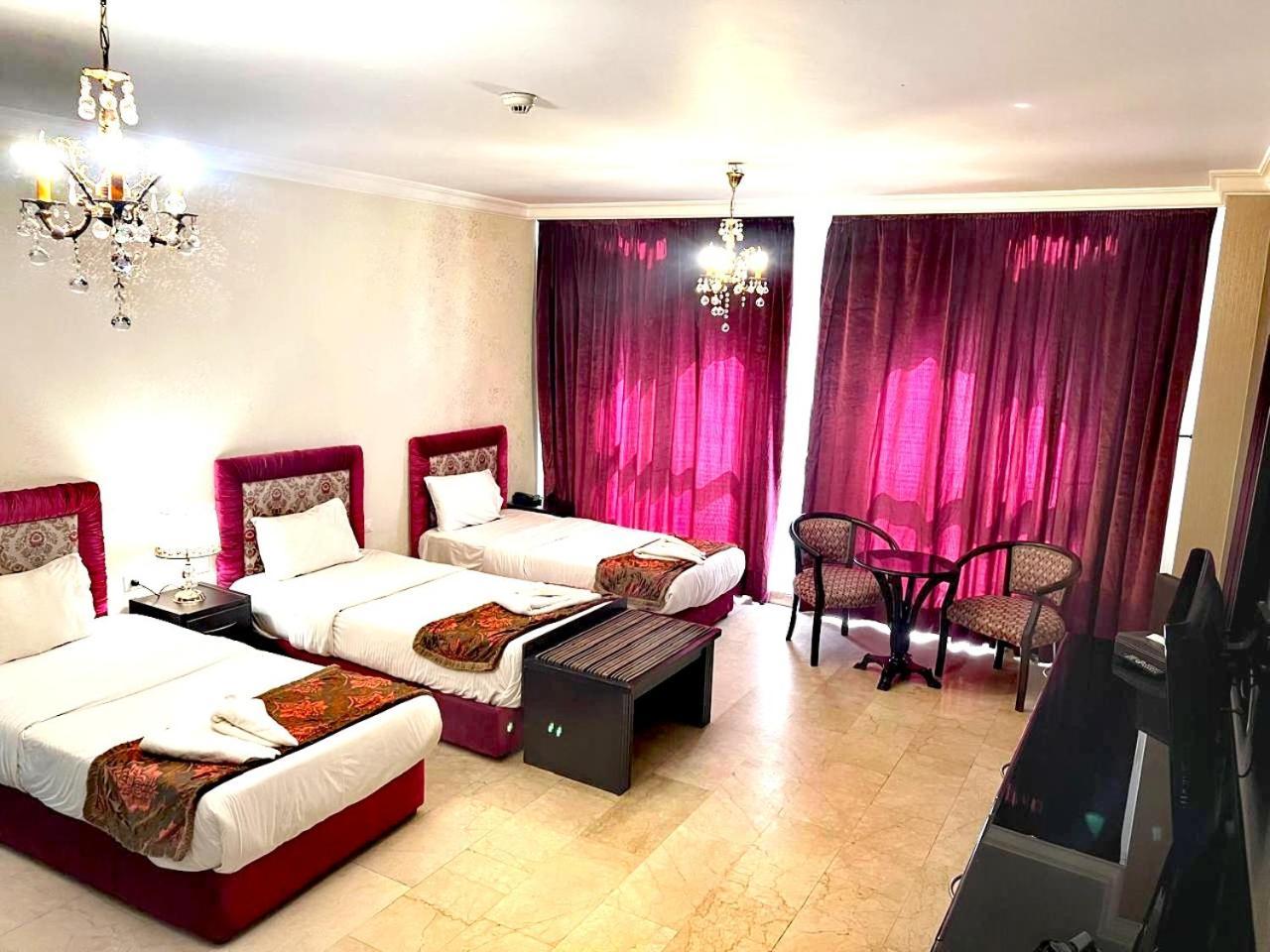 Queens Suite Hotel Beyrut Dış mekan fotoğraf