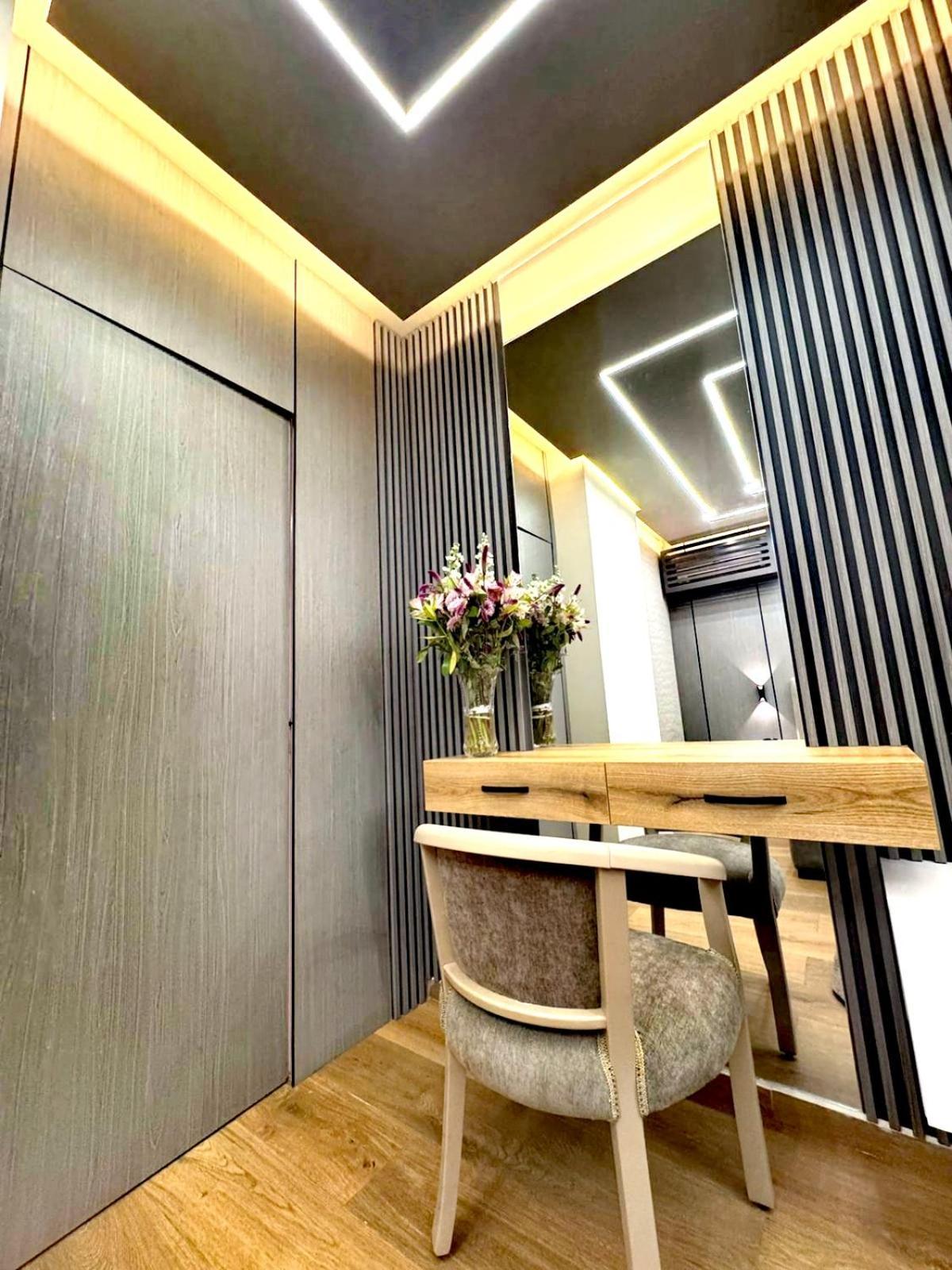 Queens Suite Hotel Beyrut Dış mekan fotoğraf