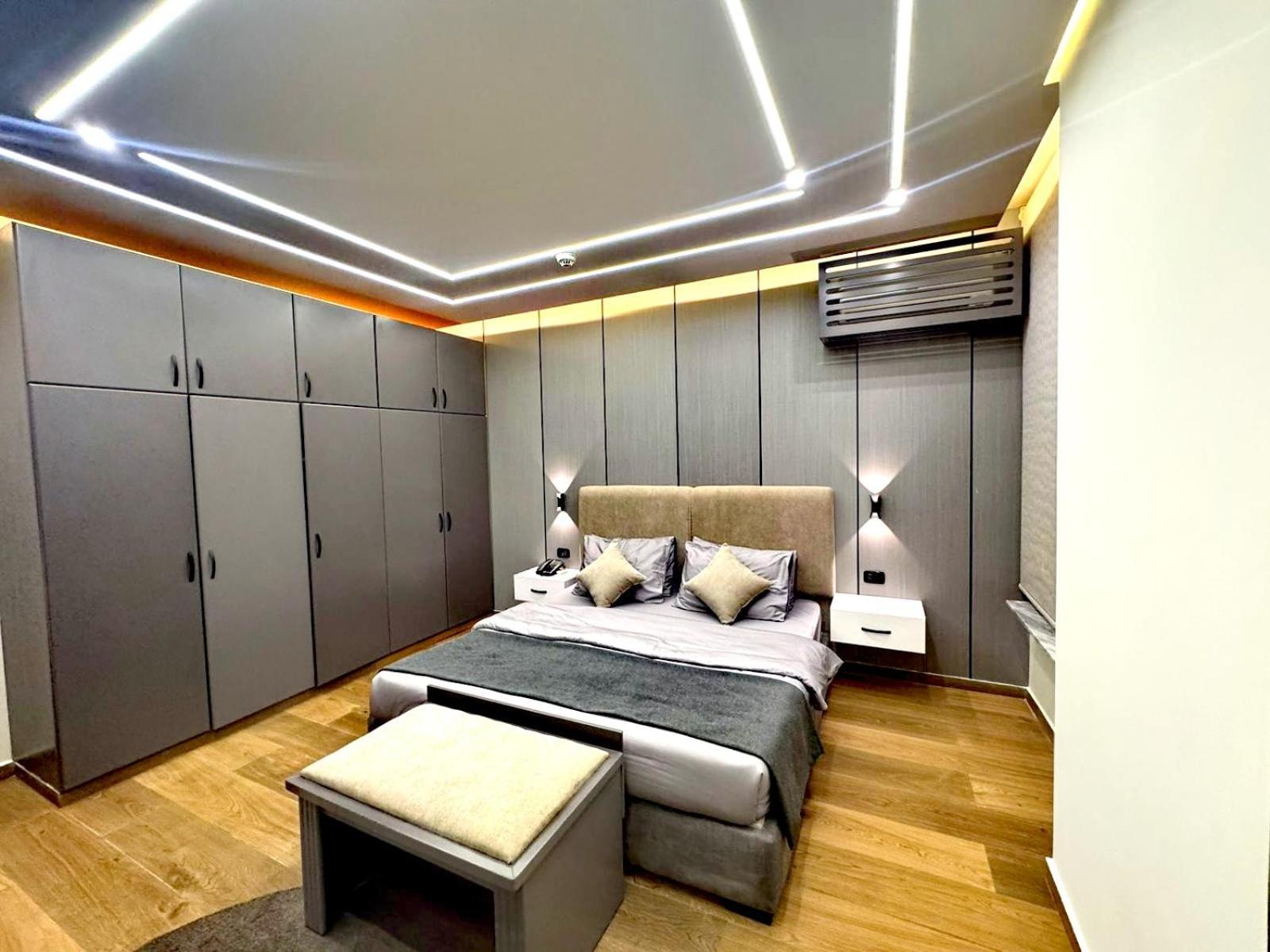 Queens Suite Hotel Beyrut Dış mekan fotoğraf