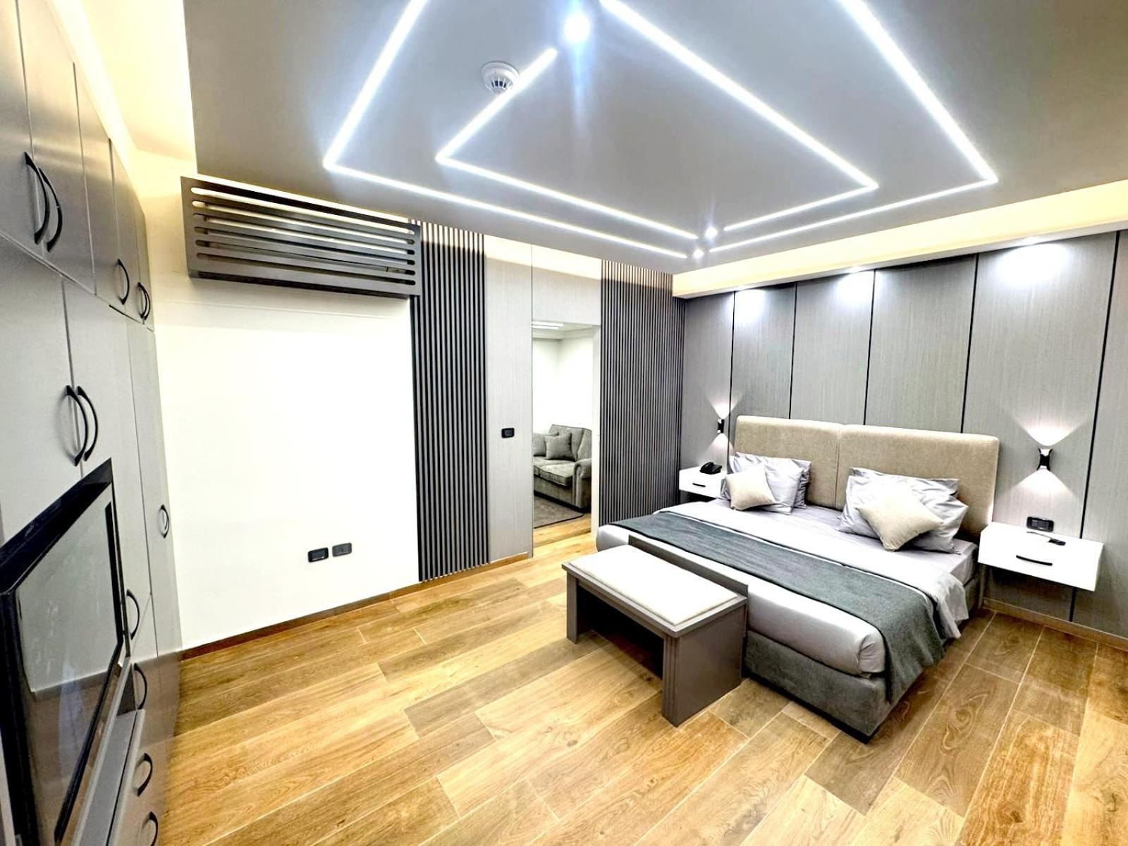 Queens Suite Hotel Beyrut Dış mekan fotoğraf