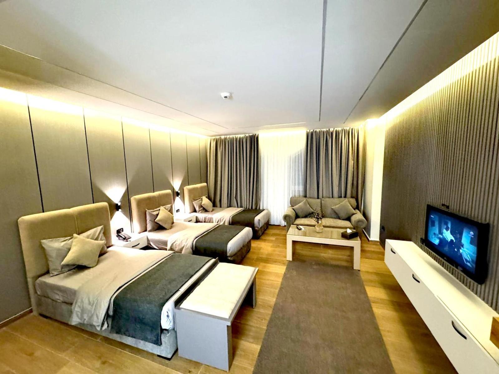 Queens Suite Hotel Beyrut Dış mekan fotoğraf