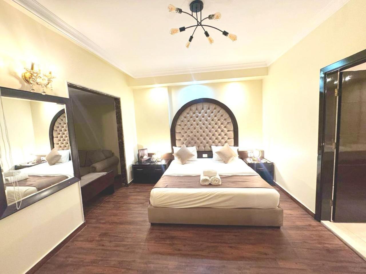 Queens Suite Hotel Beyrut Dış mekan fotoğraf
