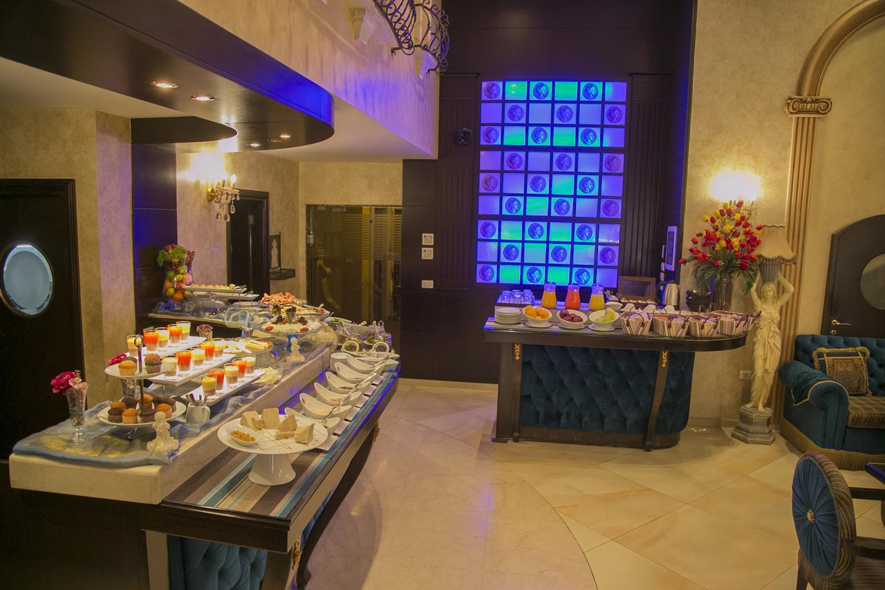 Queens Suite Hotel Beyrut Dış mekan fotoğraf